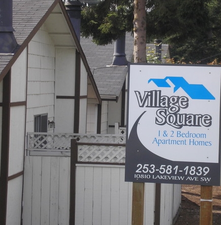 Primary Photo - Village Square