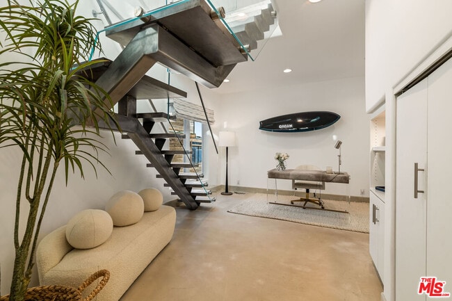 Building Photo - 42580 Pacific Coast Hwy