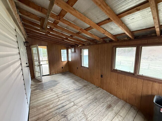 Building Photo - 14383 Yuma Rd