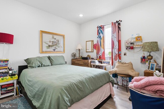 Building Photo - 2400 Germantown Ave