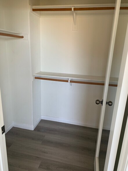 Closet - 12156 Scenic View Ter
