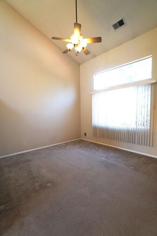 Building Photo - 7184 Westerner Dr