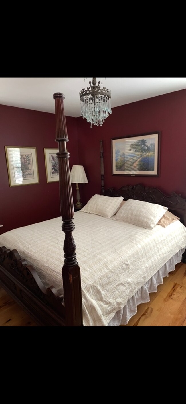 Building Photo - 312 Grande St