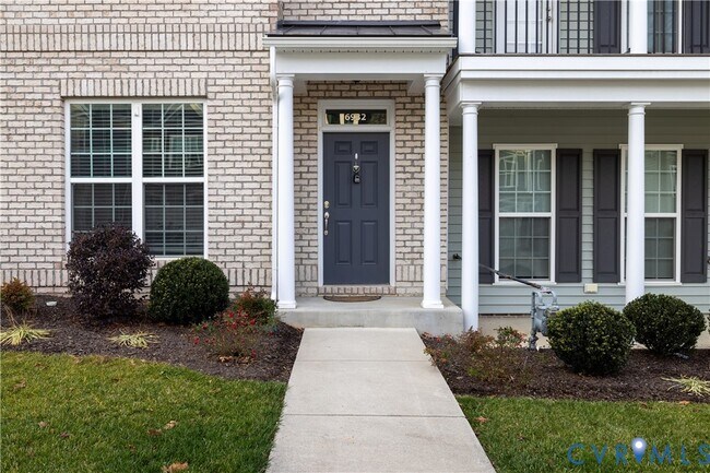 Building Photo - 6932 Leire Ln