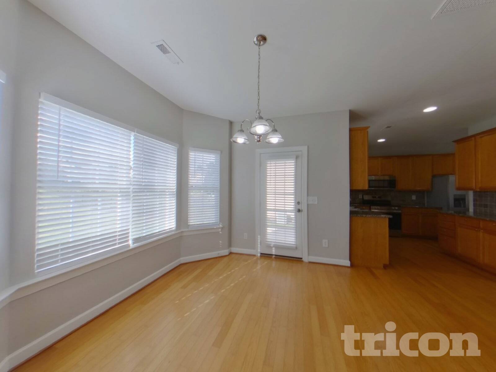 Building Photo - 2625 Sierra Chase Dr