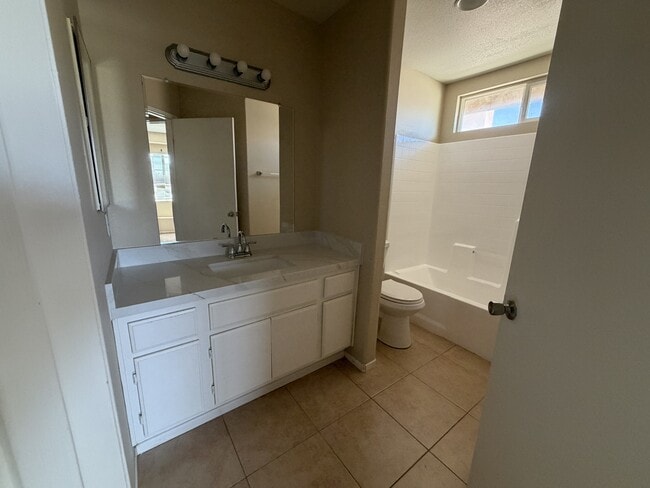 Building Photo - 1439 Avena Way