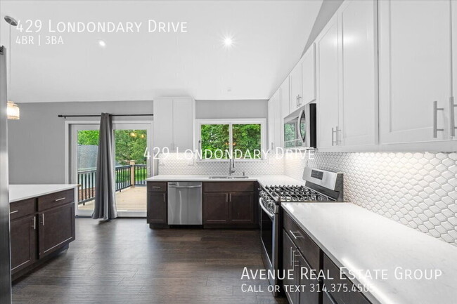 Building Photo - 429 Londondary Dr
