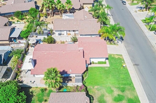 Building Photo - 13562 Vellanto Way
