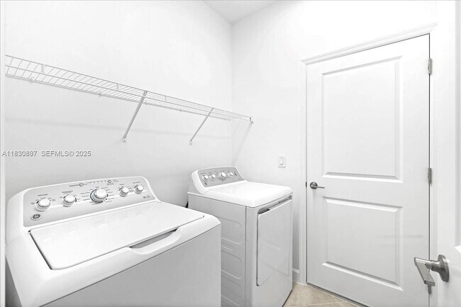 Building Photo - 20524 Copperhead Dr