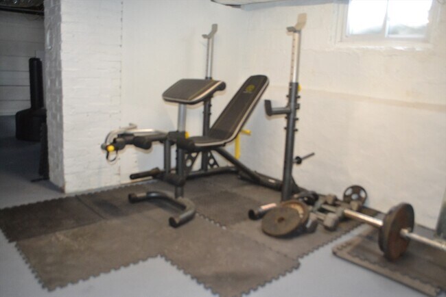 Building Photo - 131-131 Columbia St