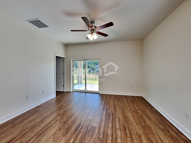 Building Photo - 922 Walden Woods Dr