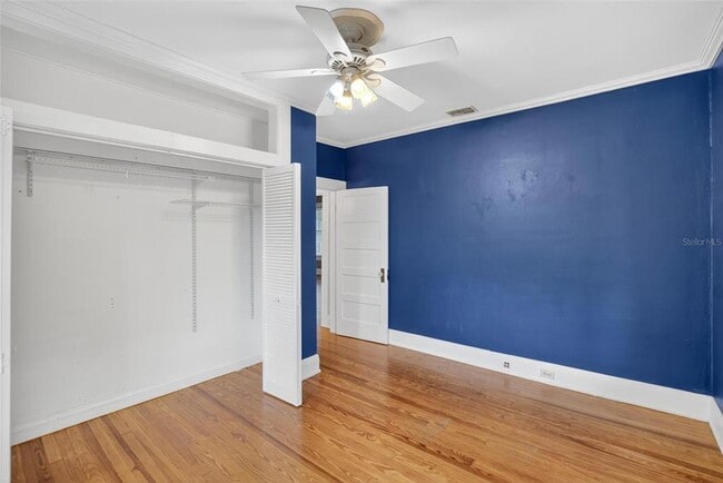 Building Photo - 106 W Hiawatha St
