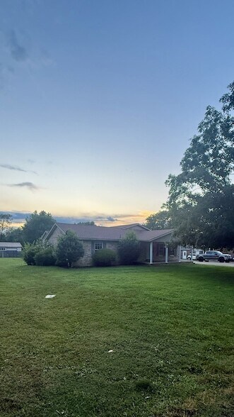 Building Photo - 3034 Fieldview Dr