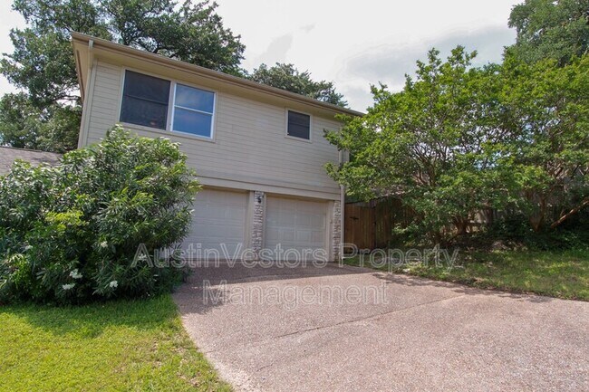 Building Photo - 7910 Ceberry Dr