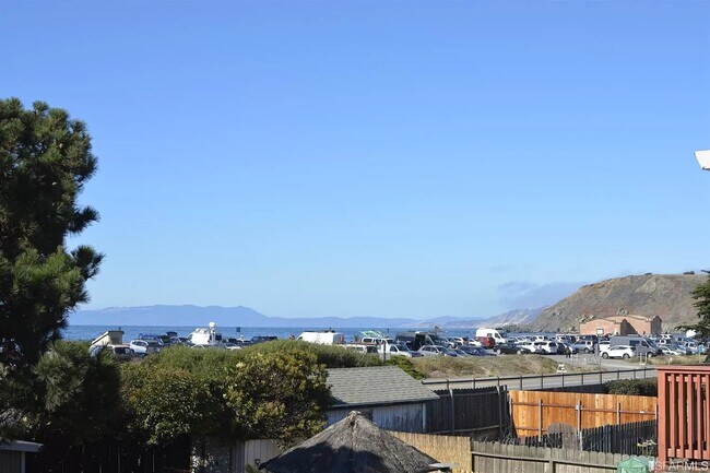 Building Photo - 504 Arguello Blvd