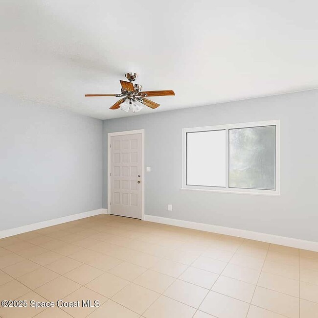 Building Photo - 1112 Broadmoor Dr
