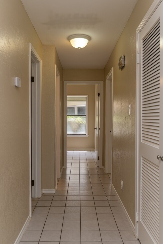 Building Photo - 77 Santa Isabel Blvd
