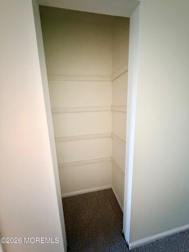 Building Photo - 1511 Railroad Ave