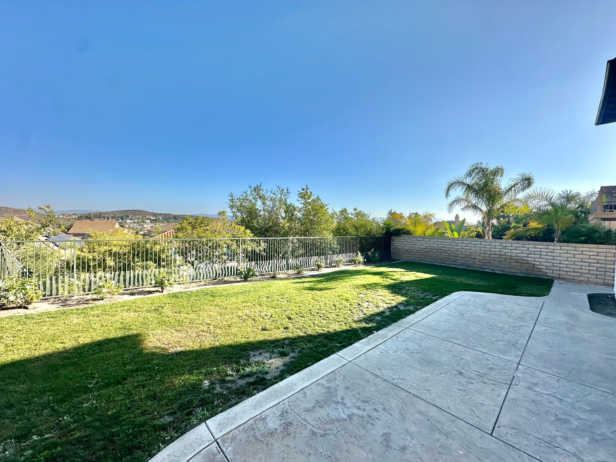 Building Photo - 1976 Lakota St