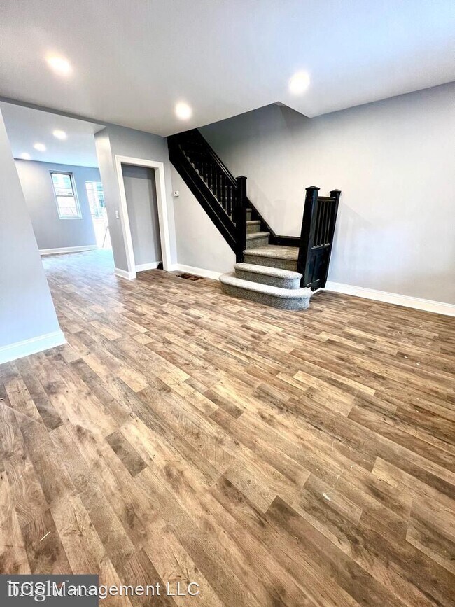 Building Photo - 3 br, 1.5 bath House - 5654 Litchfield Street