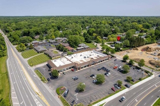 Building Photo - 2777 Donna Dr
