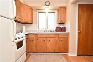 Building Photo - 23 Katherine St