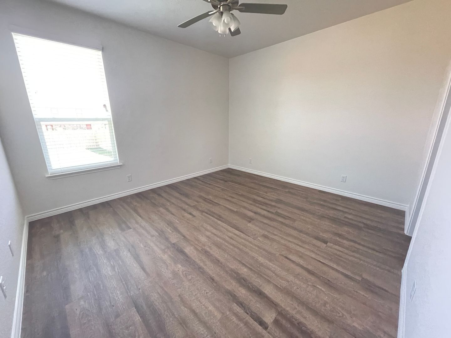 Building Photo - 1107 Carlsberg Dr