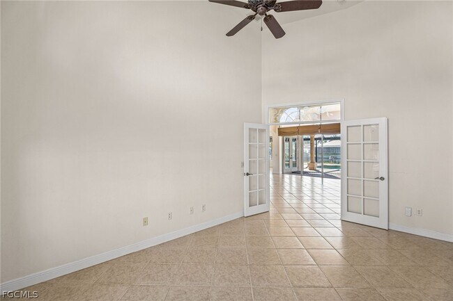 Building Photo - 2822 SW 49th Terrace