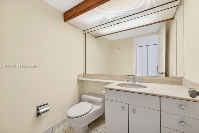 Building Photo - 19355 Turnberry Way