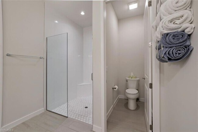 Building Photo - 14716 Kingfisher Lp