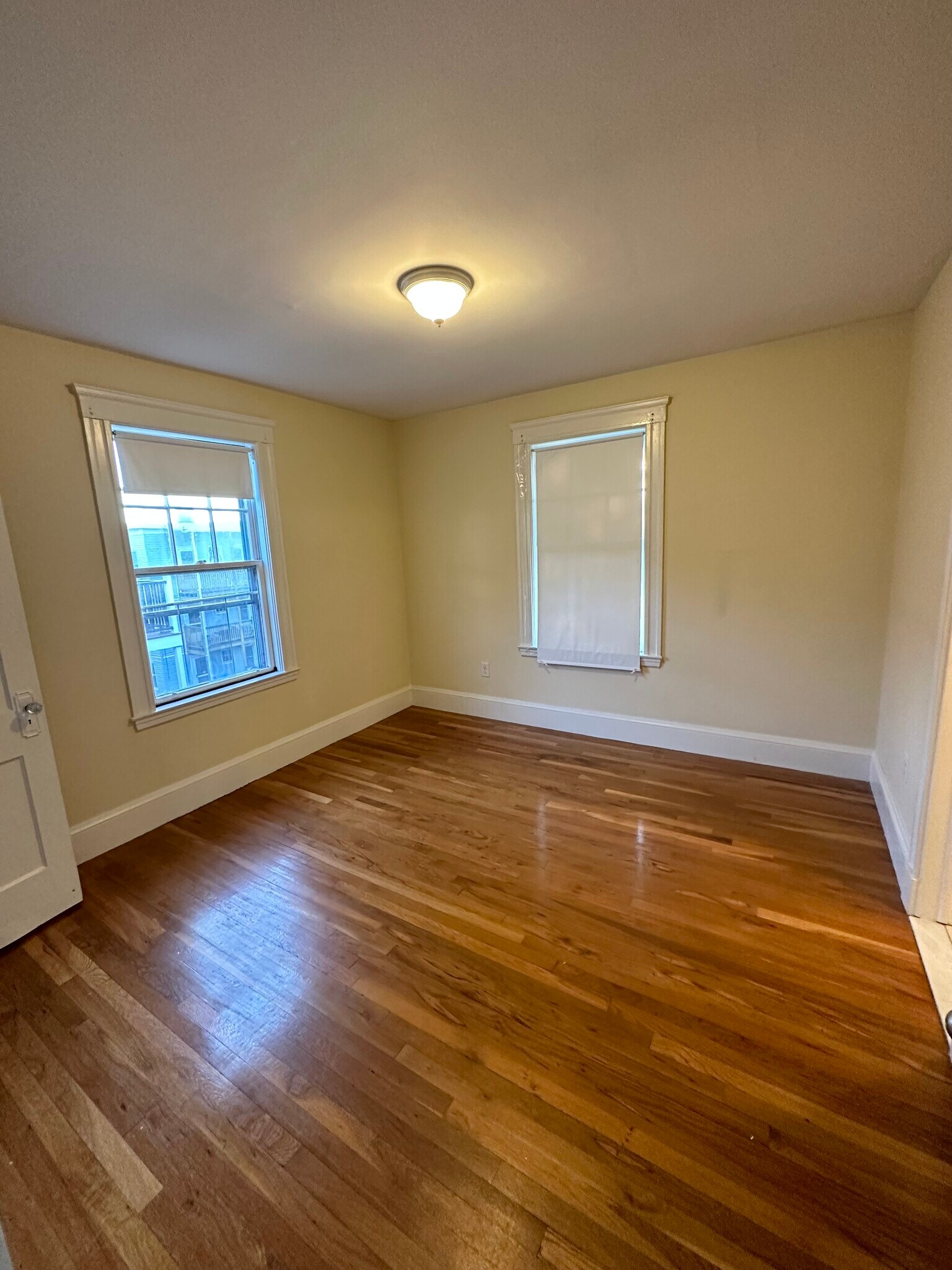 Building Photo - 7 Stedman St