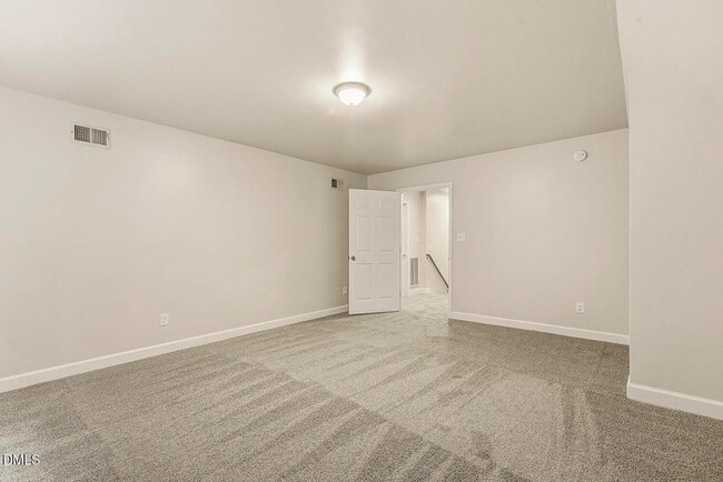 Building Photo - Earn Wealth While Leasing - Like a Homeowner - Lease to Own