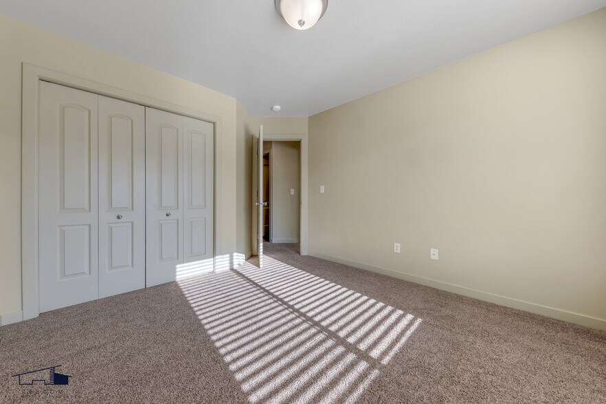 Building Photo - 2042 Evans Cove Loop