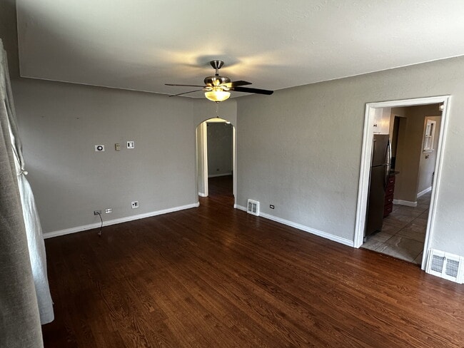 Building Photo - Charming 3-Bed Retreat with Finished Basem...