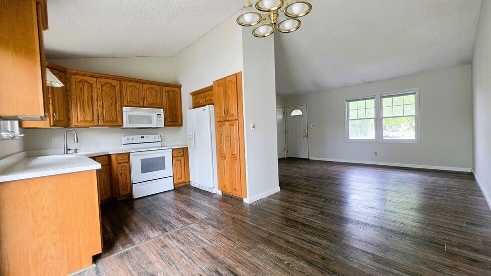 Building Photo - 3013 Barrybrook Ct