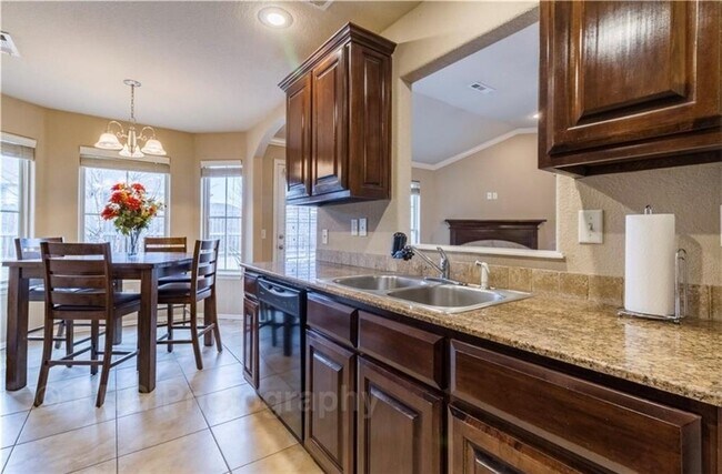 Building Photo - 6082 Cord Ave