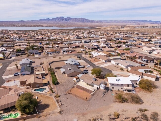Building Photo - 2150 Lake Havasu Plaza
