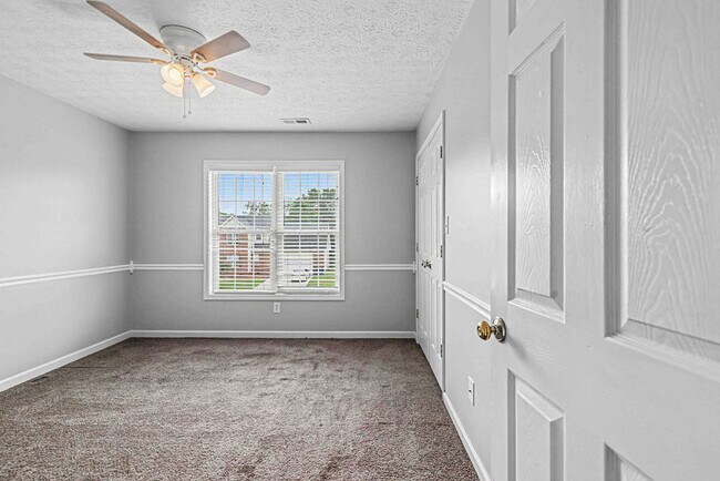 Building Photo - 209 Lansing Ct
