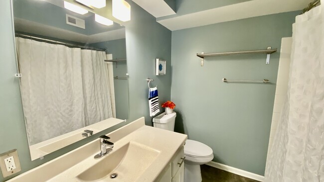 Bathroom with tub and shower - 1720 3rd Ave S