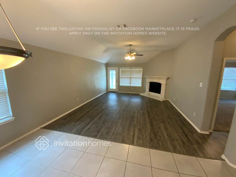 Building Photo - 2533 Weatherford Heights Dr