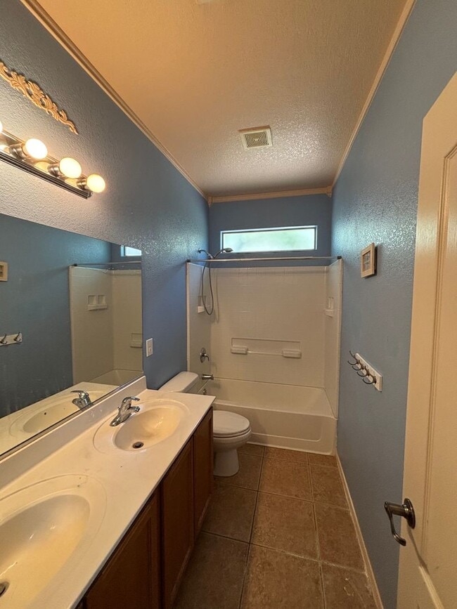 Building Photo - 5484 Canteria Court