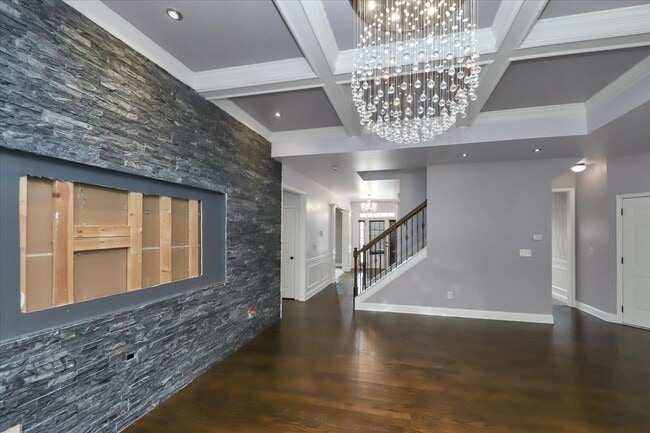 Building Photo - 6059 Cove Park Dr