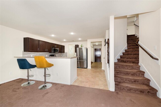 Building Photo - 2384 Elm Crossing Trail