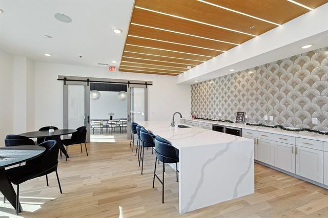 Building Photo - 2700 Old Denton Rd