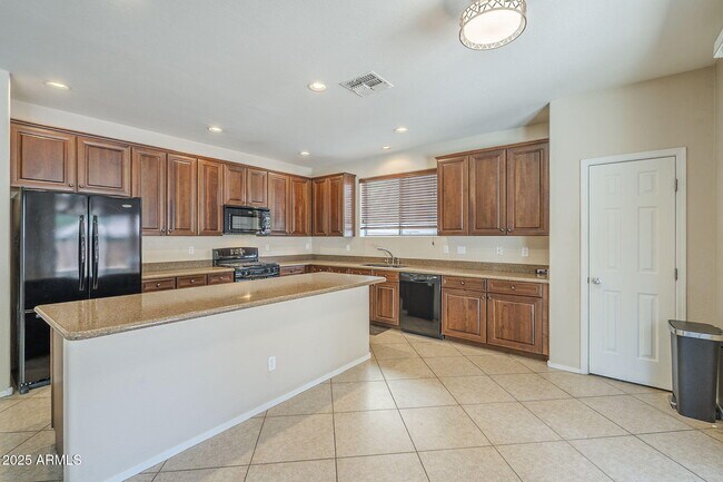 Building Photo - 3484 E Gary Way