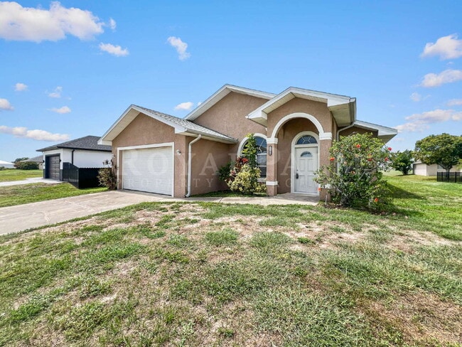 Building Photo - 3BR/2BA Cape Coral Home You'll Compare Every Other Rental To