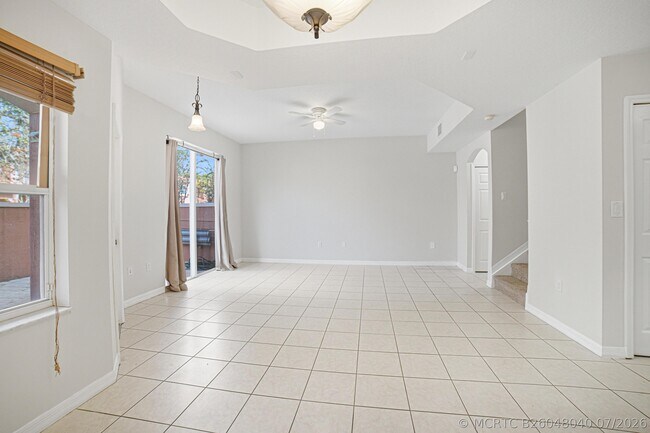 Building Photo - 765 SW 107th Ave