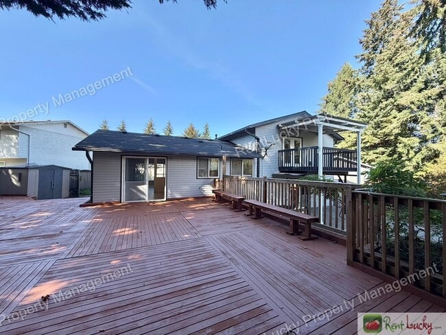 Building Photo - 4901 SW 327th Pl