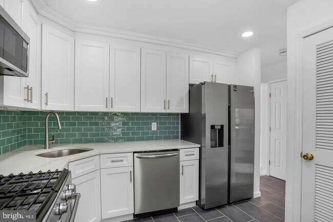 Building Photo - 37 Teal Ct
