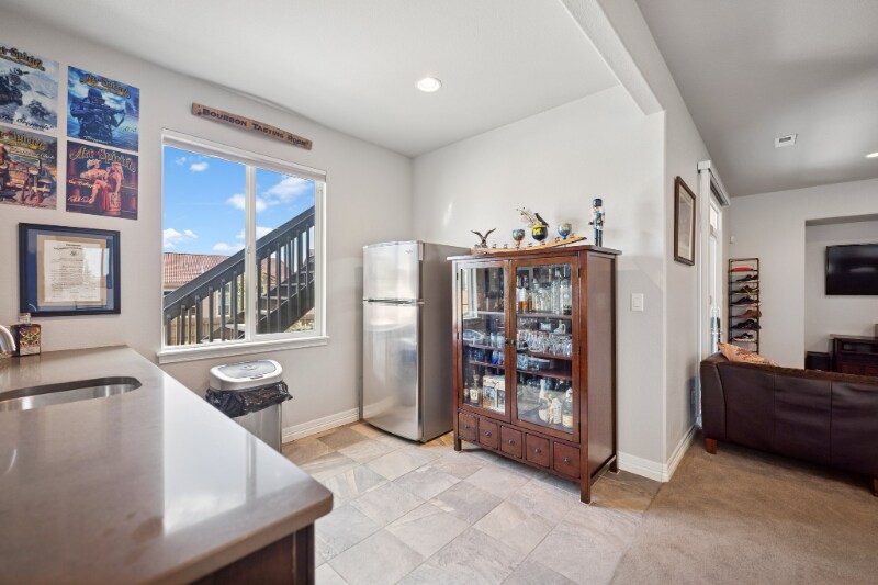 Building Photo - 4105 New Santa Fe Trail